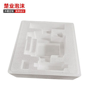 （11系列） 單排交叉滾柱式回轉(zhuǎn)支承